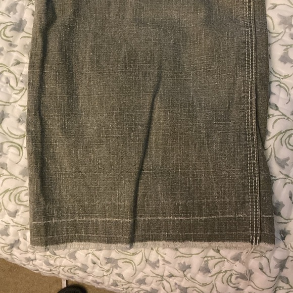 Guess vintage green carpenter jeans. Wide Leg and cropped. Size 29 - Picture 8 of 11